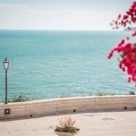 Vieste, Old Town & Charme Studio By Bestlocated Vieste