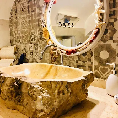 Vieste, Old Town & Charme Studio By Bestlocated Apartment