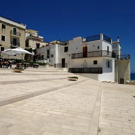 Vieste, Old Town & Charme Studio By Bestlocated Apartment