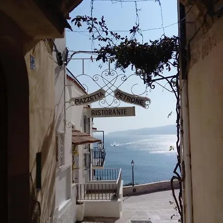 Vieste, Old Town & Charme Studio By Bestlocated Apartment