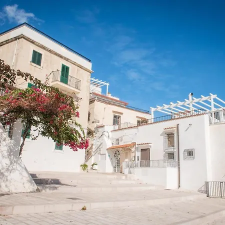 Vieste, Old Town & Charme Studio By Bestlocated *