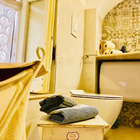 Apartment Vieste, Old Town & Charme Studio By Bestlocated *